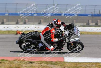 media/Mar-19-2022-Fastrack Riders (Sat) [[4e7522d738]]/Level 5 Race/Turn 9 Inside/